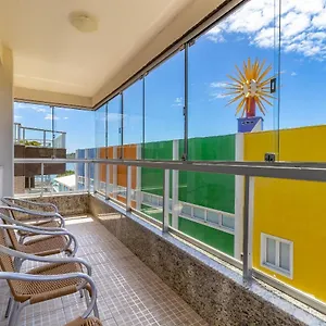 Amplo A 50 Metros Da De Apartamento